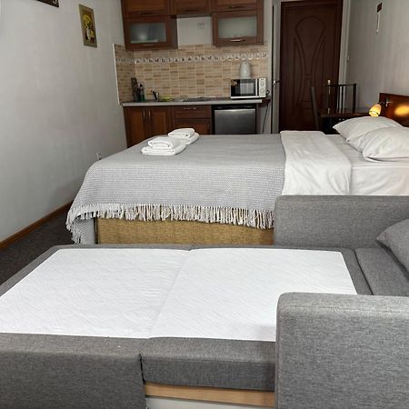 Apartament Авіа Użhorod Zewnętrze zdjęcie