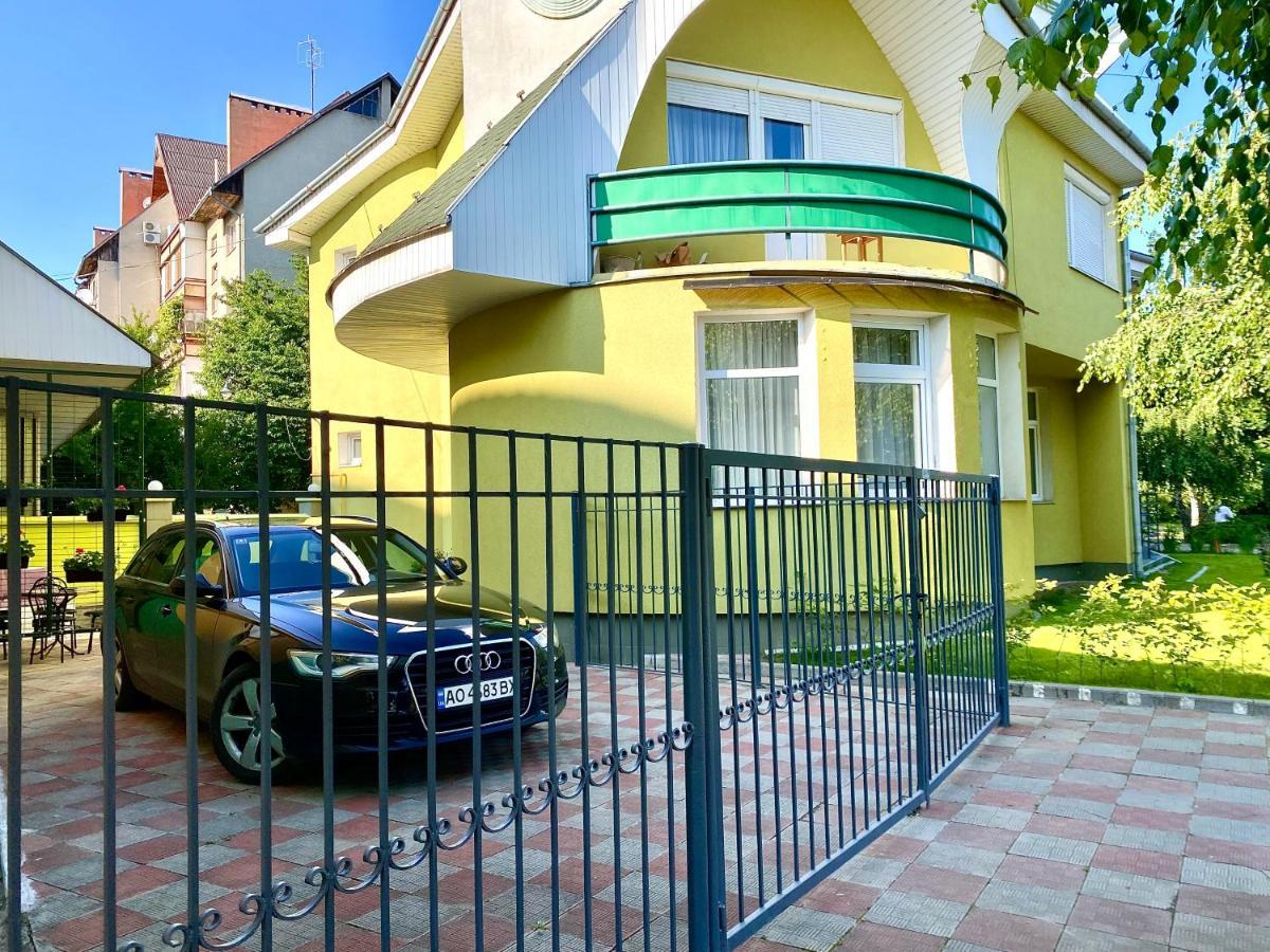 Apartament Авіа Użhorod Zewnętrze zdjęcie