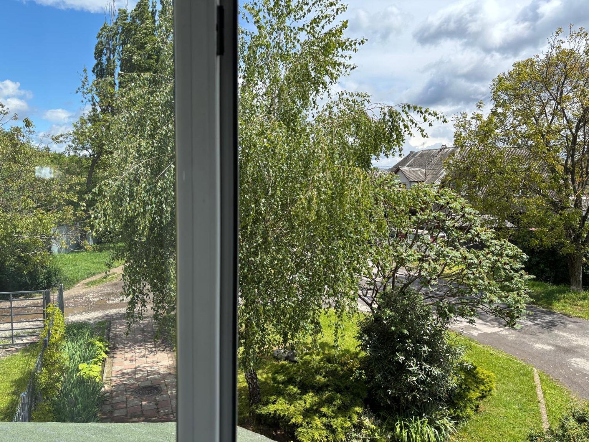Apartament Авіа Użhorod Zewnętrze zdjęcie