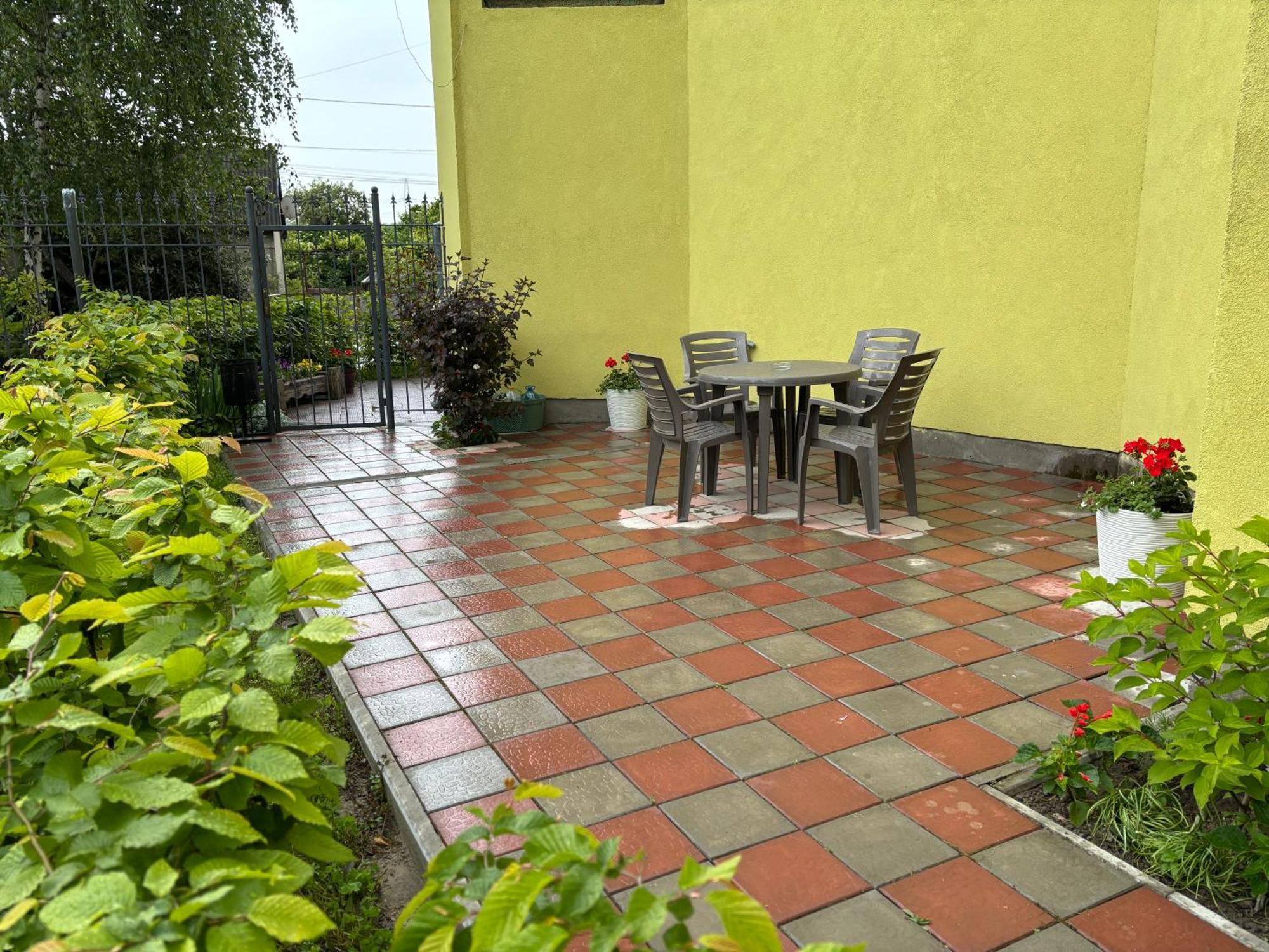 Apartament Авіа Użhorod Zewnętrze zdjęcie