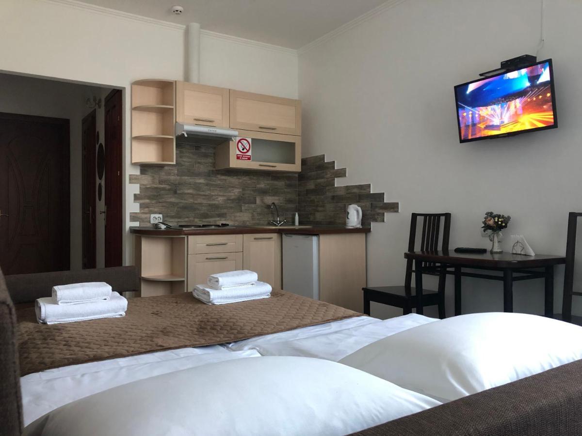 Apartament Авіа Użhorod Zewnętrze zdjęcie