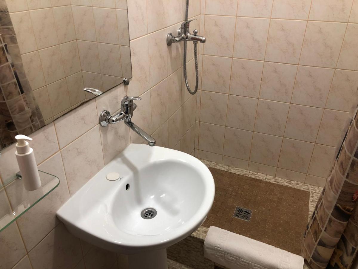 Apartament Авіа Użhorod Zewnętrze zdjęcie